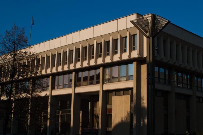 Seime – aimanos dėl išeitinių kompensacijų
