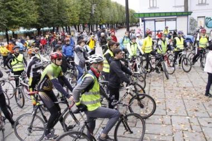 Susidomėjimas: dviračių žygyje dalyvavo daugiau kaip 400 kauniečių.