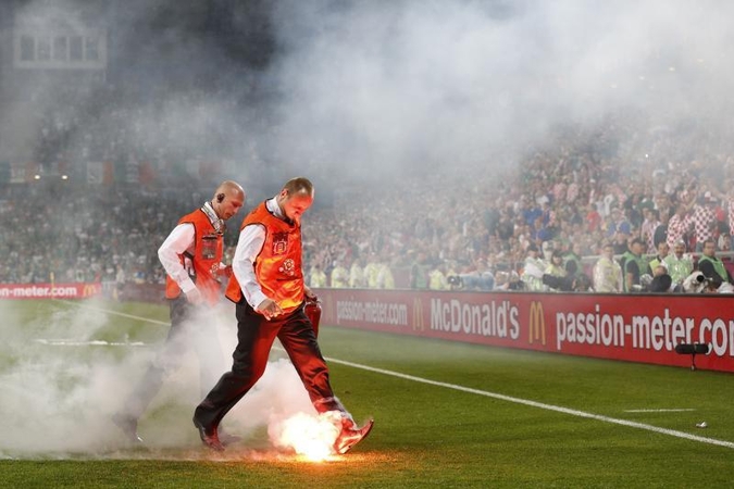 „Euro 2012“ prasidėjo netikėtumais ir incidentais