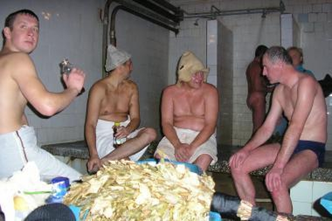 Tradicijos: viešoji pirtis Klaipėdoje nepraranda populiarumo – kai kurie miestiečiai čia lankosi dar nuo sovietmečio.