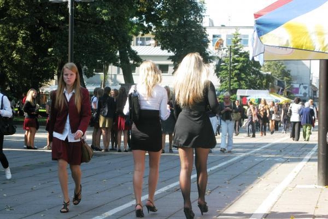 Rugsėjo 1-oji: švęsti ar dirbti?