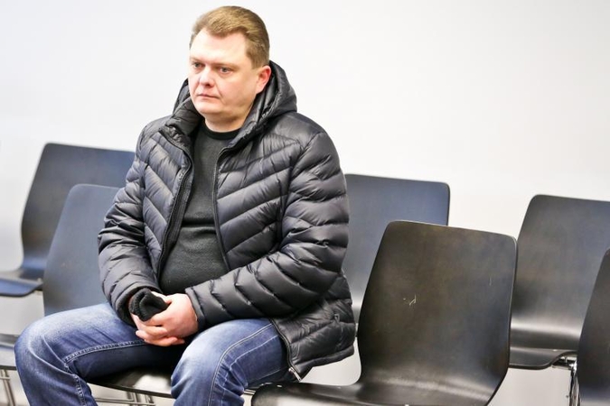 Tituluotas Kauno policininkas belangės išvengė