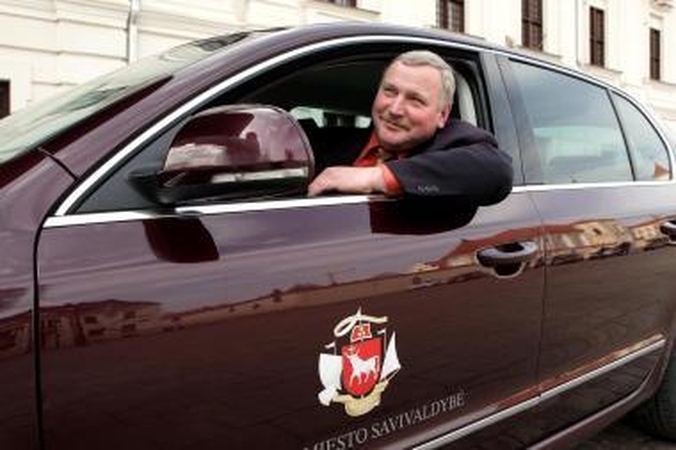 Limuzinas: "Škoda Superb" kol kas nenuvylė nei mero, nei jo vairuotojo.