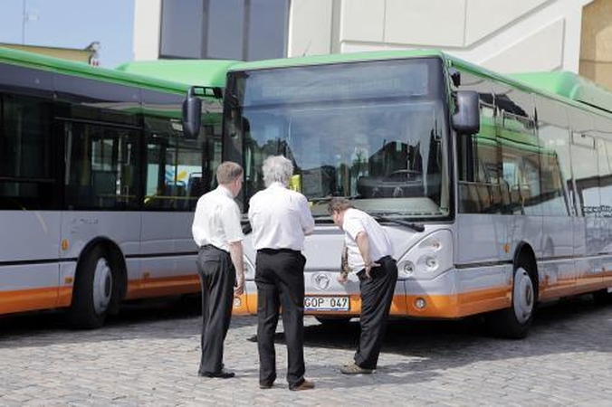 Po miestą – naujais autobusais
