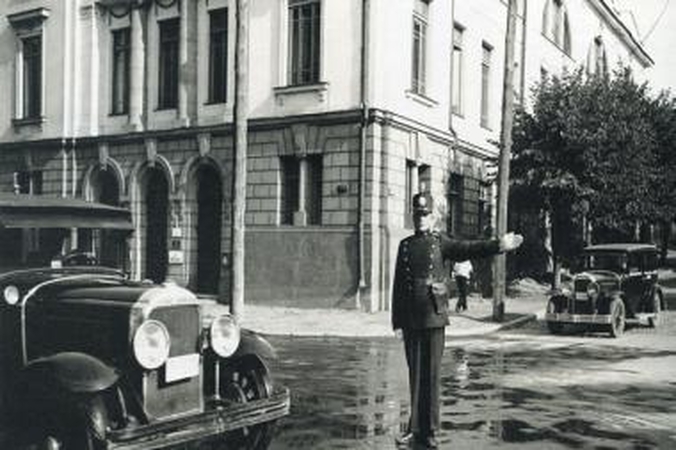 Kelių policijos renesansas