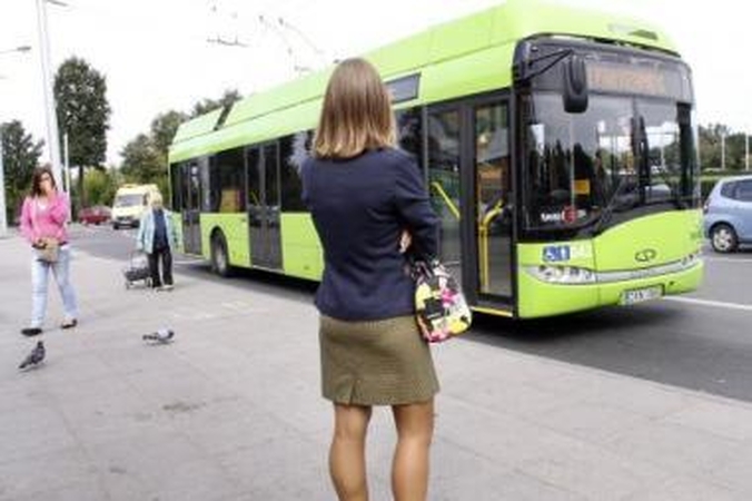 Baudos: kontrolieriai nepasigailėjo į Rugsėjo 1-ąją skubėjusių moksleivių.