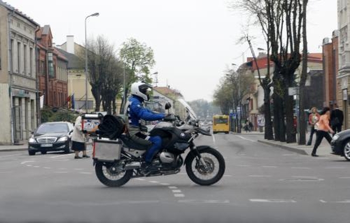 Nė savaitgalio be reido