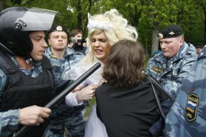 Susidorojo: Maskvoje susirinkusių gėjų akciją nutraukė milicija.
