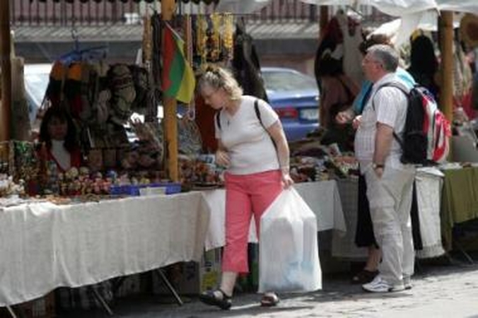 Turistai į Vilnių neskuba
