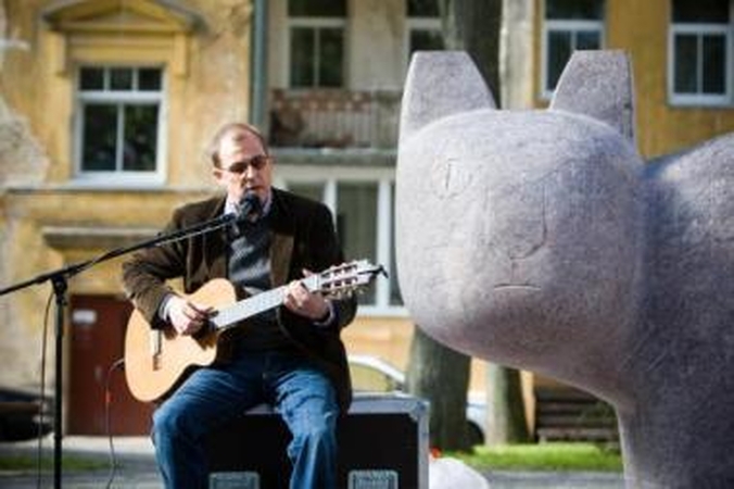 Neabejingas: Vytautas V.Landsbergis prisidėjo ir  prie filmo apie Tibeto temą Lietuvoje išgarsinusią rašytoją Jurgą Ivanauskaitę kūrimo.