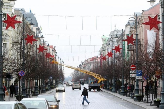 Vilnius per šventes puošis pernykščiu rūbu