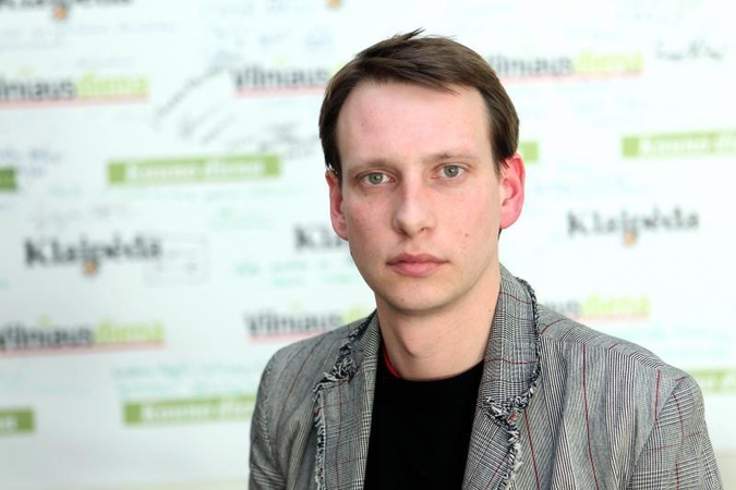 Palikite J.Lennoną!