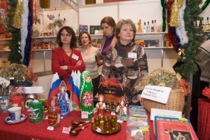 Tradicija: pradėti žiemą gerais darbais kasmet kviečia ambasadorienės.