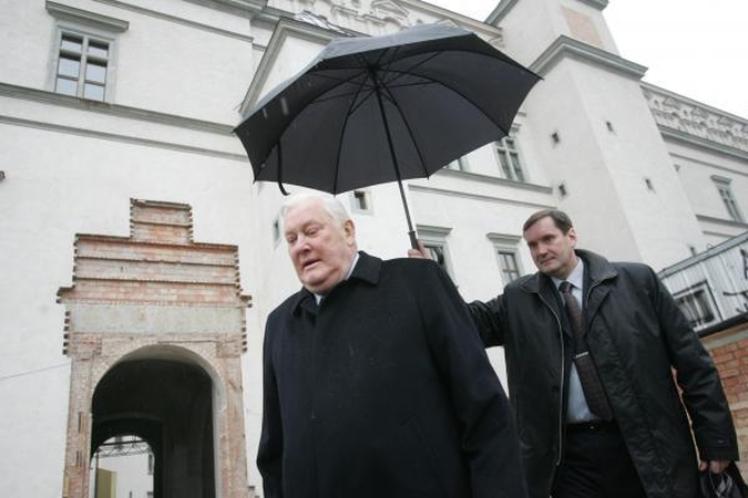 Kai emocijos aukščiau moralės