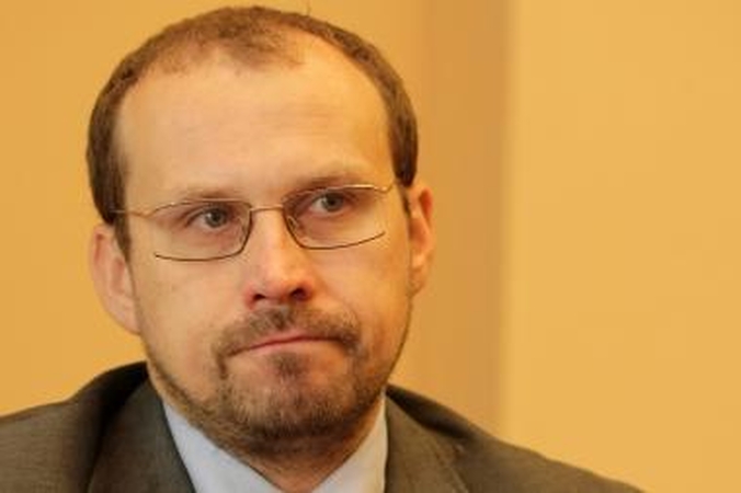 Už laiptinės šildymą – 100 litų