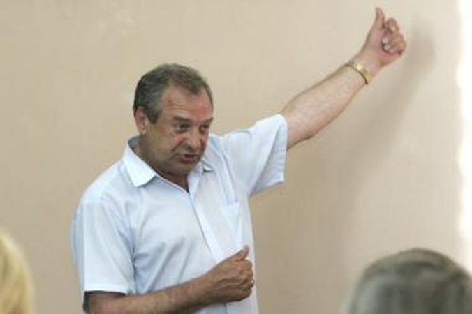 Ežerėlio gyventojus supykdė nuotekų vamzdžiai