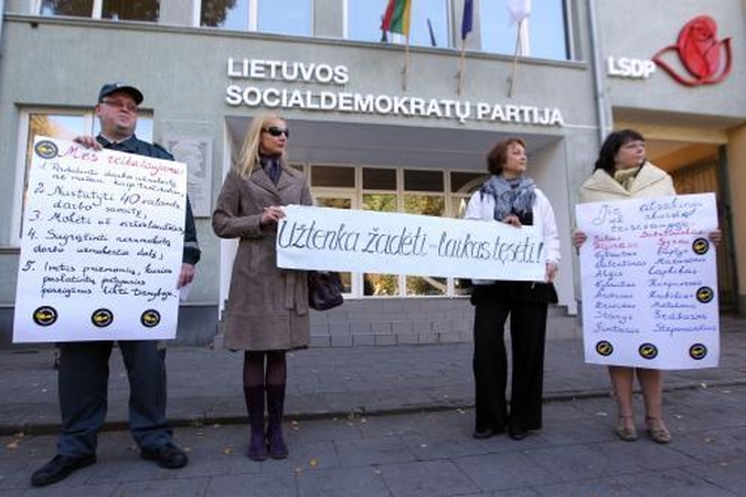 Pirmininkavimo euforiją malšins protestais