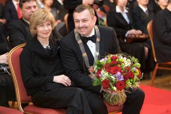 Atvirai: vasarį meriene tapusi J.Navickienė, kad pasikeitė vyro pareigos, sakė pajutusi visai neseniai.