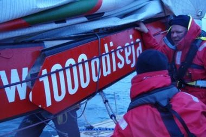 "Ambersail" plaukė be burių