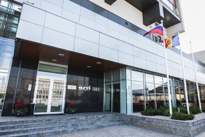 „Arvi“ fabrikas ir fermos smirdi ne visiems