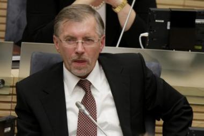 G.Kirkilas atleistų visus diržus