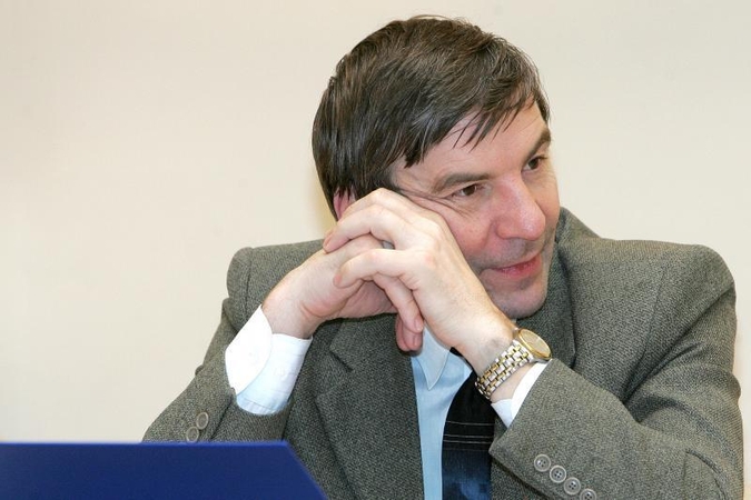 Savivaldybėje – galvos skausmas dėl vicemero