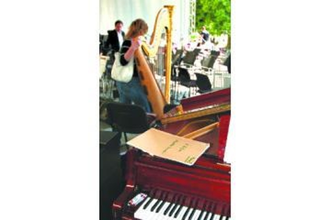 Pa­žais­lio vienuolynas at­si­vė­rė mu­zi­kai