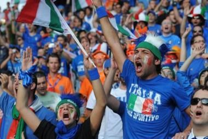 Populiaru: skelbiama, kad jau parduoti beveik visi 3 mln. bilietų į visas 64 čempionato varžybas.