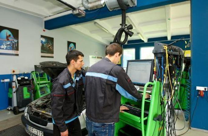 Aukštasis mokslas – ne tik universitetuose