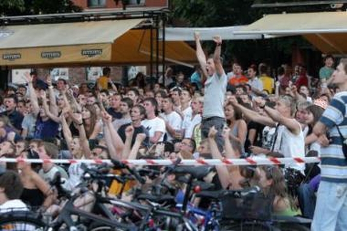 Aistra: Pasaulio futbolo čempionatas padėjo kavinėms pritraukti lankytojų.