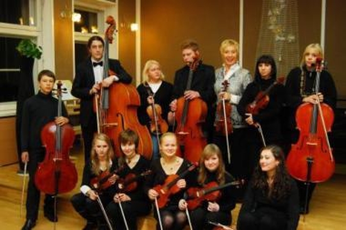 Džiugu: K.Domarkienės vadovaujamas styginių orkestras pirmą kartą atliks A.Daunoro "Gedulines mišias".