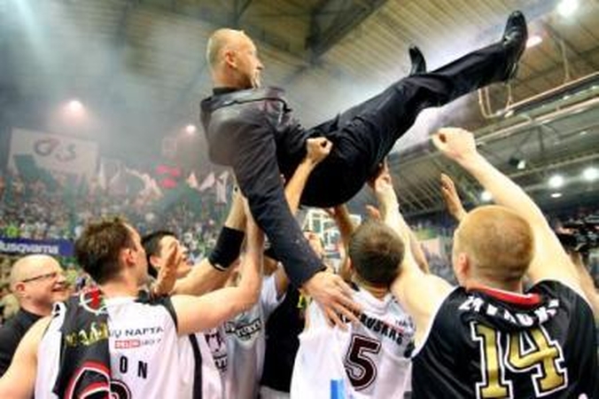 Triumfas: "Lietuvos rytas" po dvejų metų pertraukos vėl tapo LKL čempionu.
