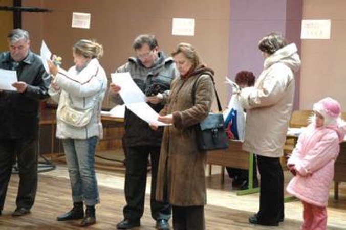 Į valdžios olimpą – tautos valia