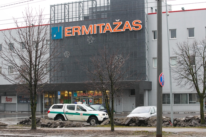 Dėl pranešimo apie sprogmenį teko evakuoti "Ermitažą" 