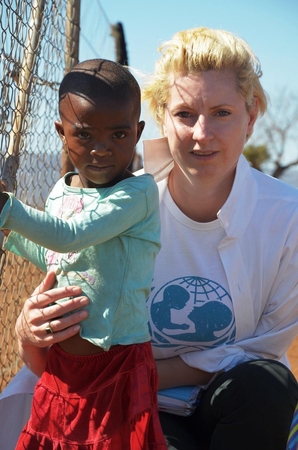 Noras padėti Afrikos vaikams subūrė ryškiausias Lietuvos žvaigždes