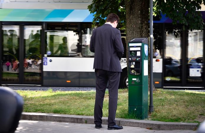 Vilniaus centre ir jo apylinkėse – automobilių statymo pokyčiai (vietų sąrašas)