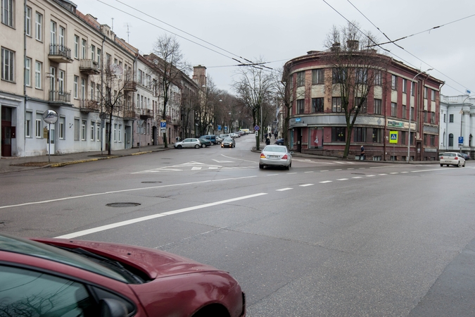 Naujas šviesoforas prie filharmonijos padės išvengti chaoso
