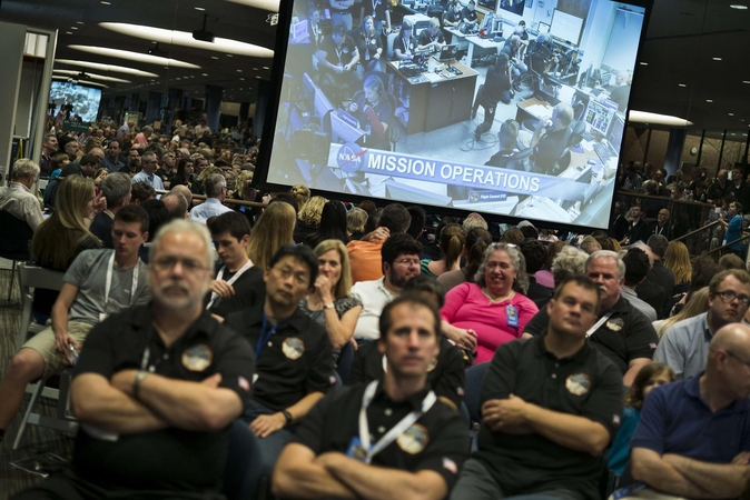 NASA gavo informaciją iš zondo, praskriejusio arti Plutono